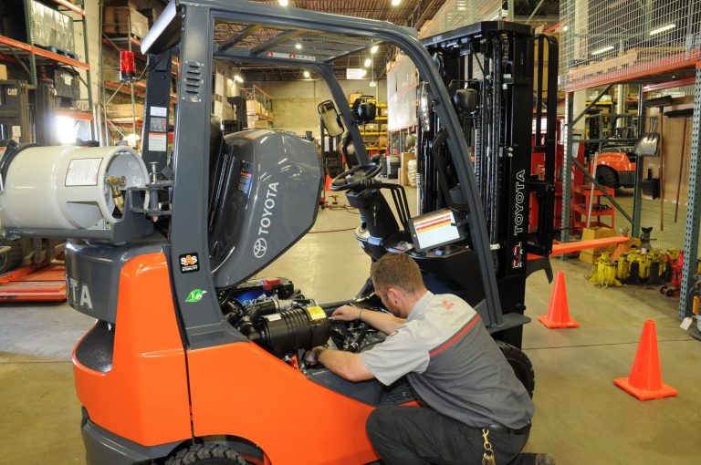 Certified forklift technician (cft) prepares individuals with nationally validated skill standards, core competencies of technical systems, and key engineering principles of most forklift vehicles to demonstrate core competencies involved in the material handling industry.
